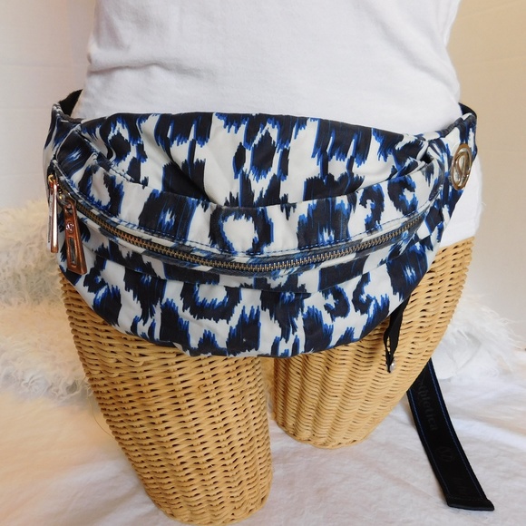 lululemon athletica Handbags - LULULEMON IKAT YOUR BUM FANNY PACK WAIST BAG